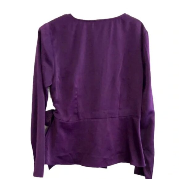 Worthington Large, Ladies Wrap Style Top, Tie Waist, Purple. - Picture 5 of 5